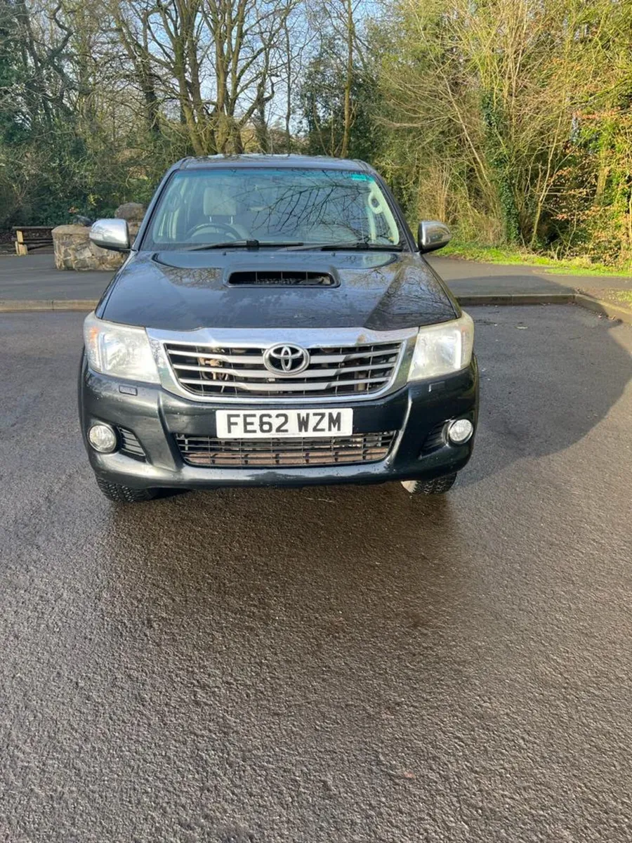 Toyota Hilux 2012 - Image 1