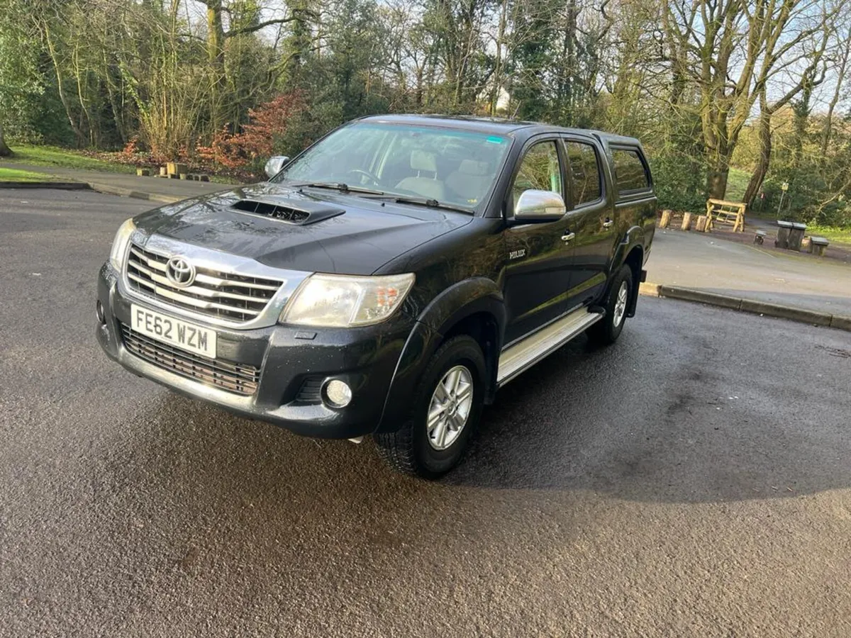 Toyota Hilux 2012 - Image 3