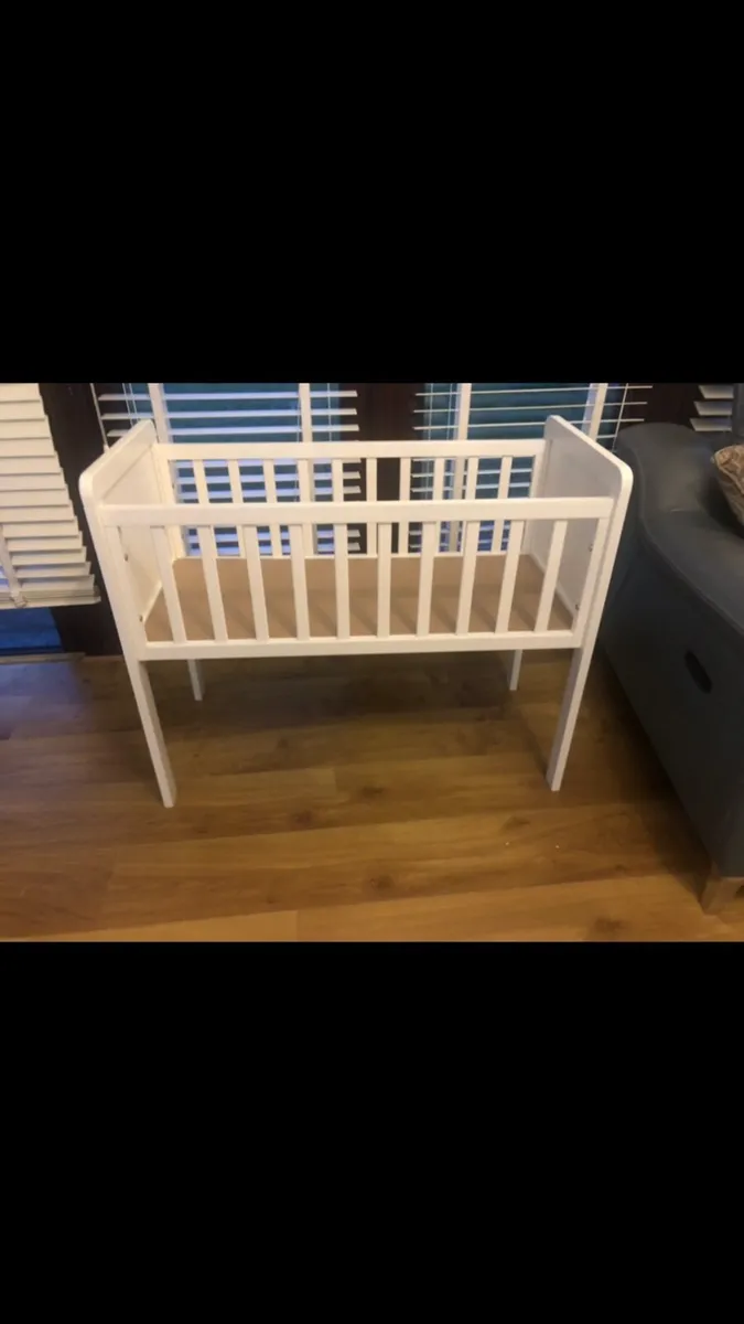 Small cots best sale for sale