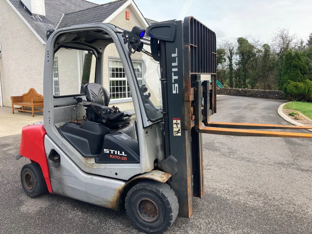 2014 Still RX70-25 Diesel Forklift - Image 3