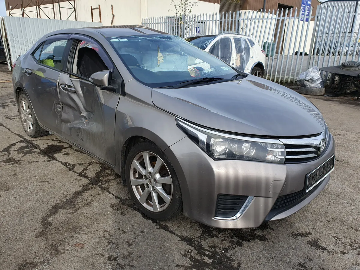 14 TOYOTA COROLLA  1.4 D-4D FOR BREAKING - Image 2
