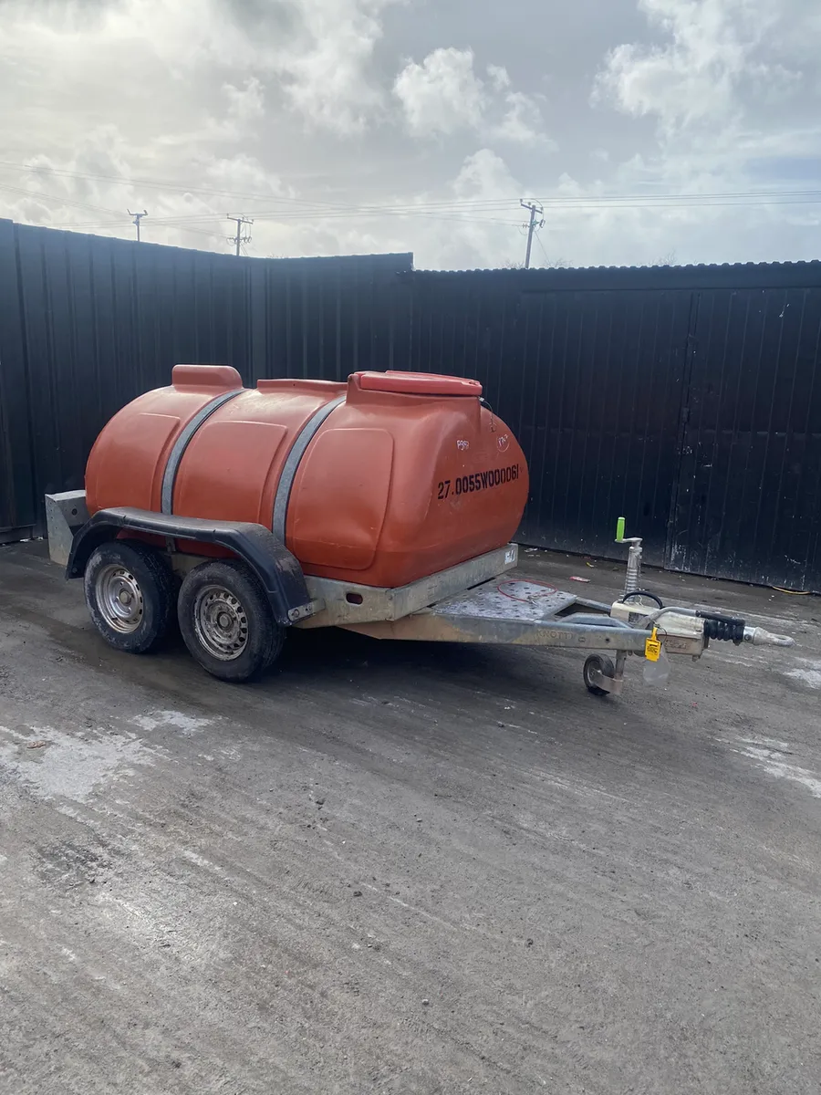 2000L Western Water Bowser