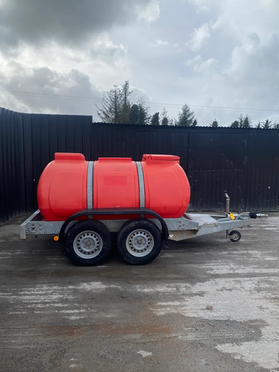 2000L Western Water Bowser - Image 2