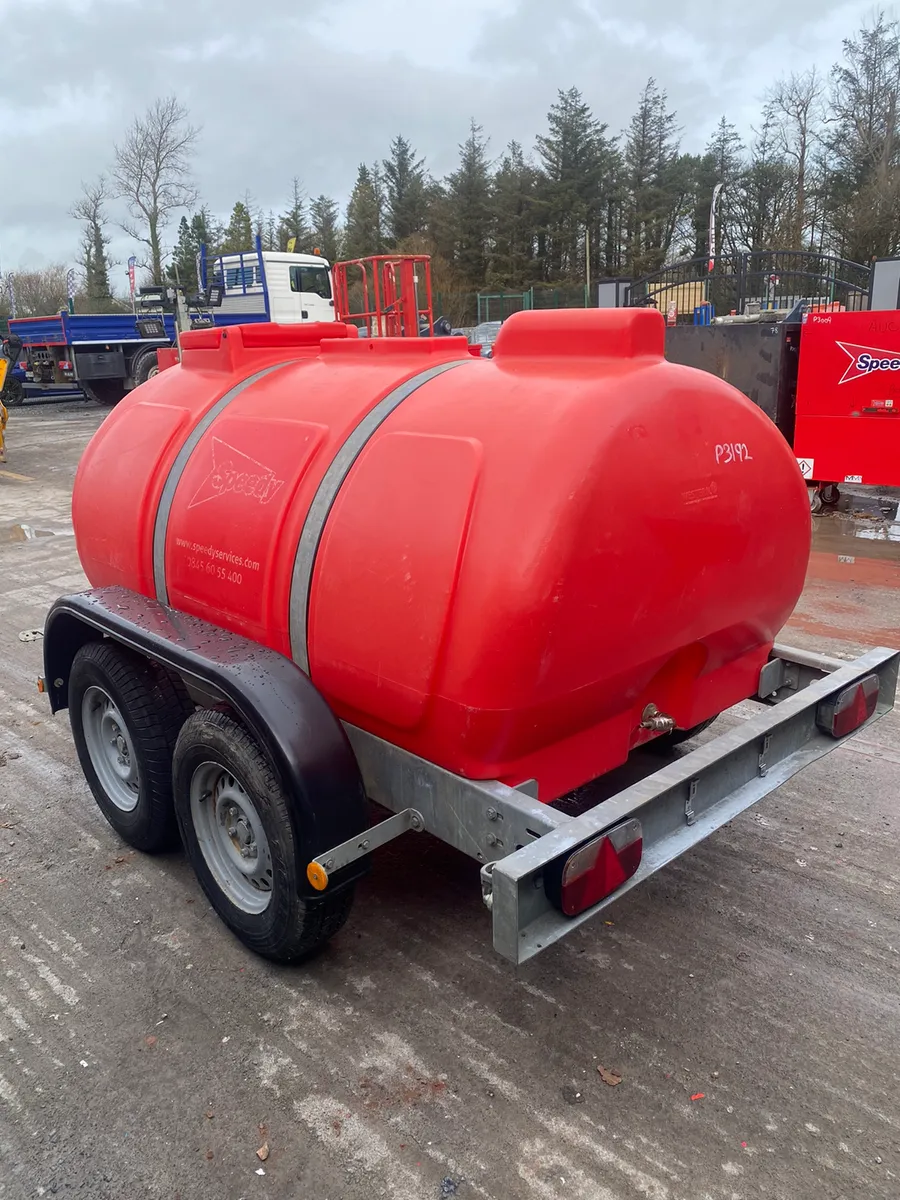 2000L Western Water Bowser - Image 4