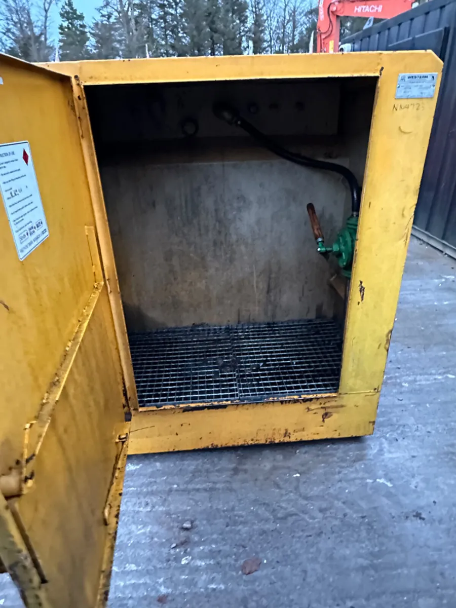 Western 2250 Bunded Fuel Station - Image 3