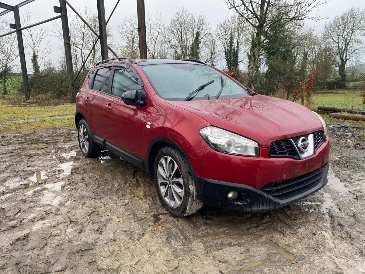 🟢 2013 Nissan Qashqai Breaking for Parts - Image 1