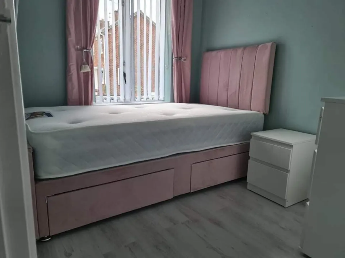 3ft pink plush velvet divan base and mattress
