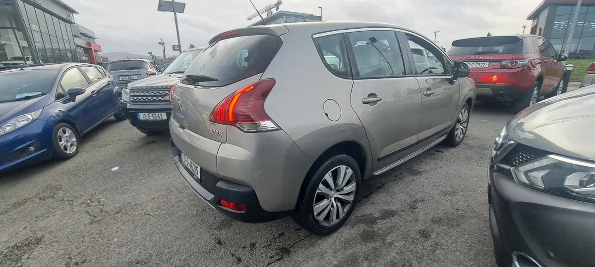 Peugeot 3008 2015 - Image 4