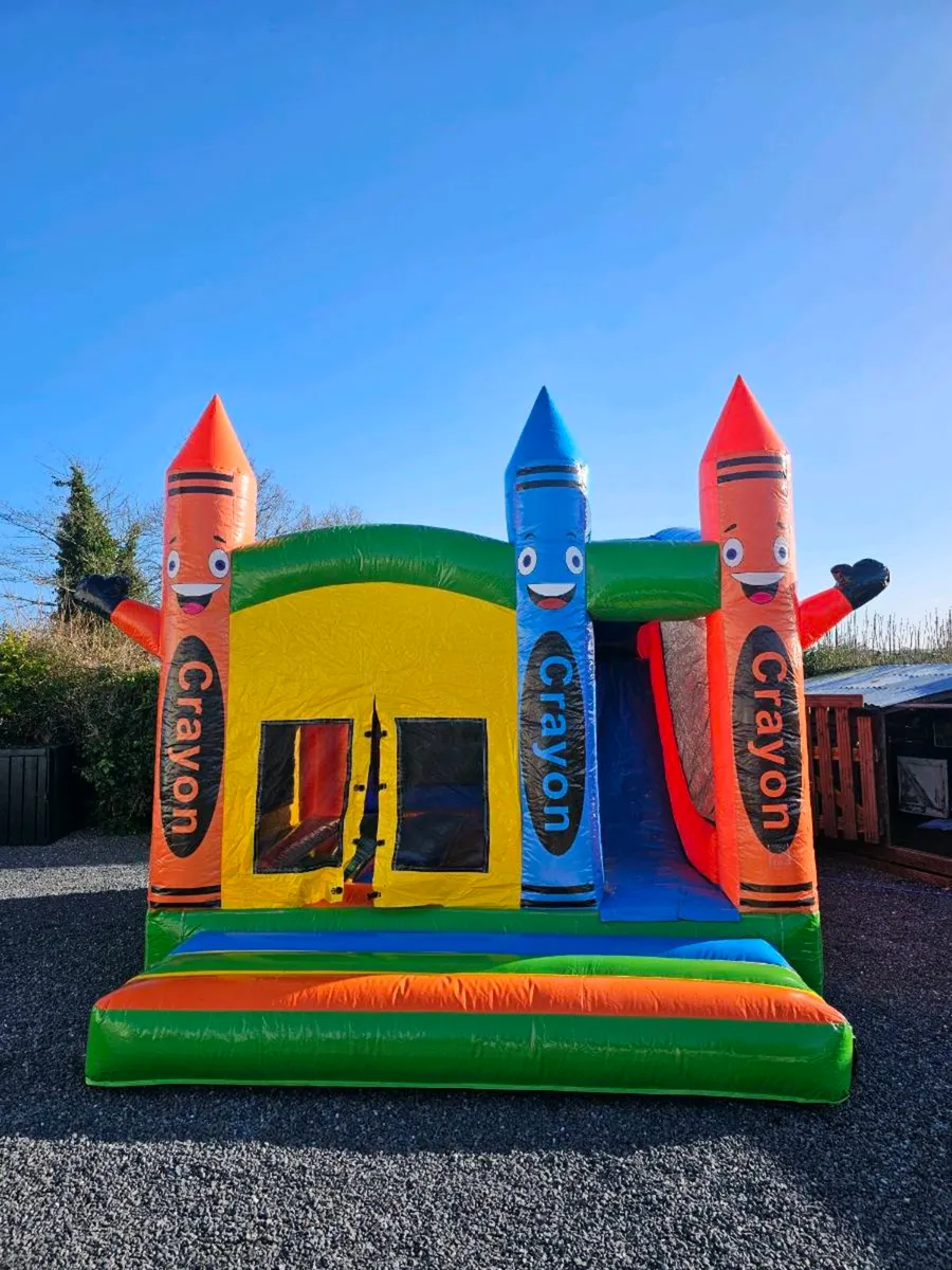 Hot Tub and Bouncy Castle Hire - Image 4
