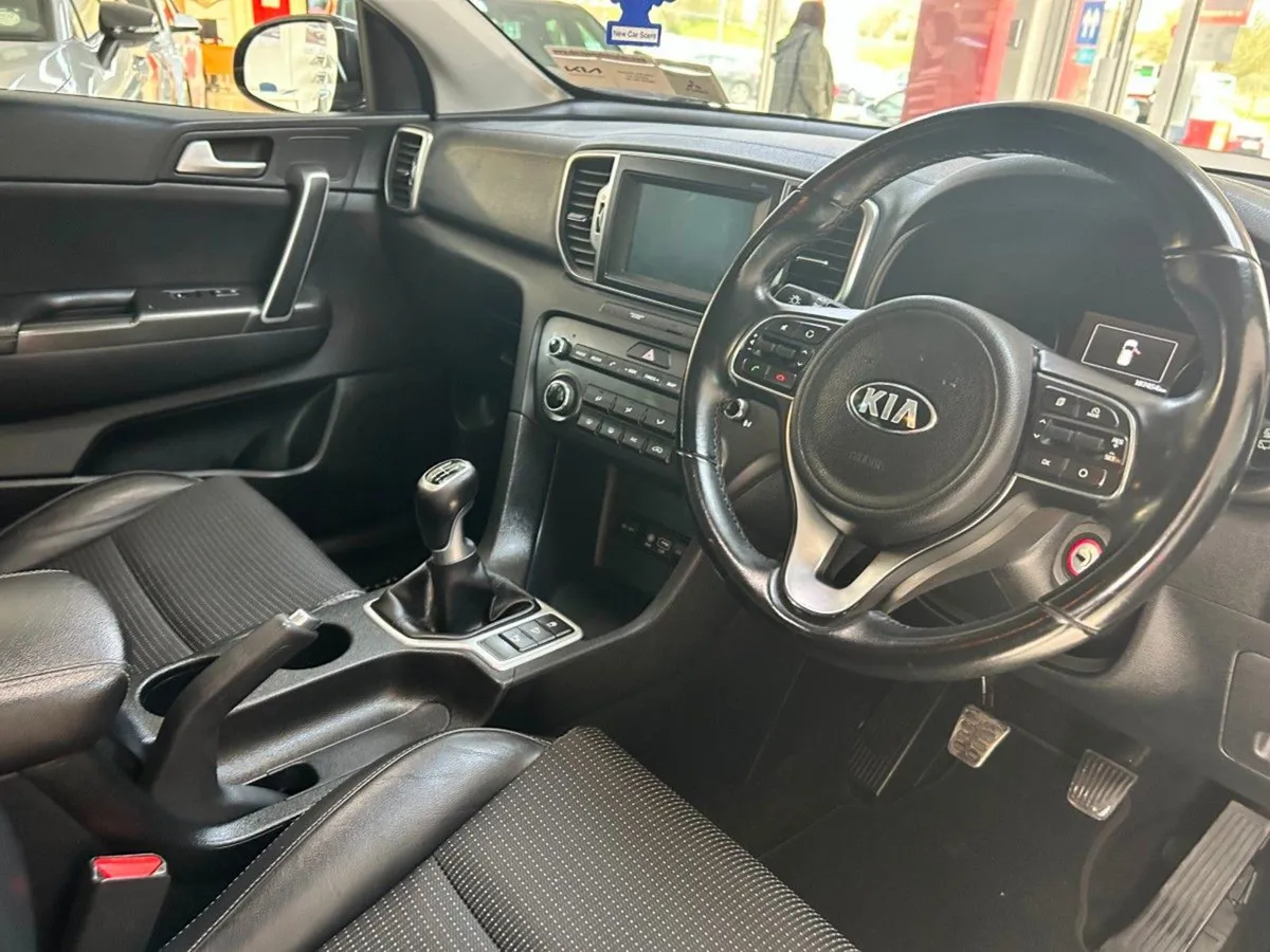2016 Kia Sportage 1.7 LX - Image 4