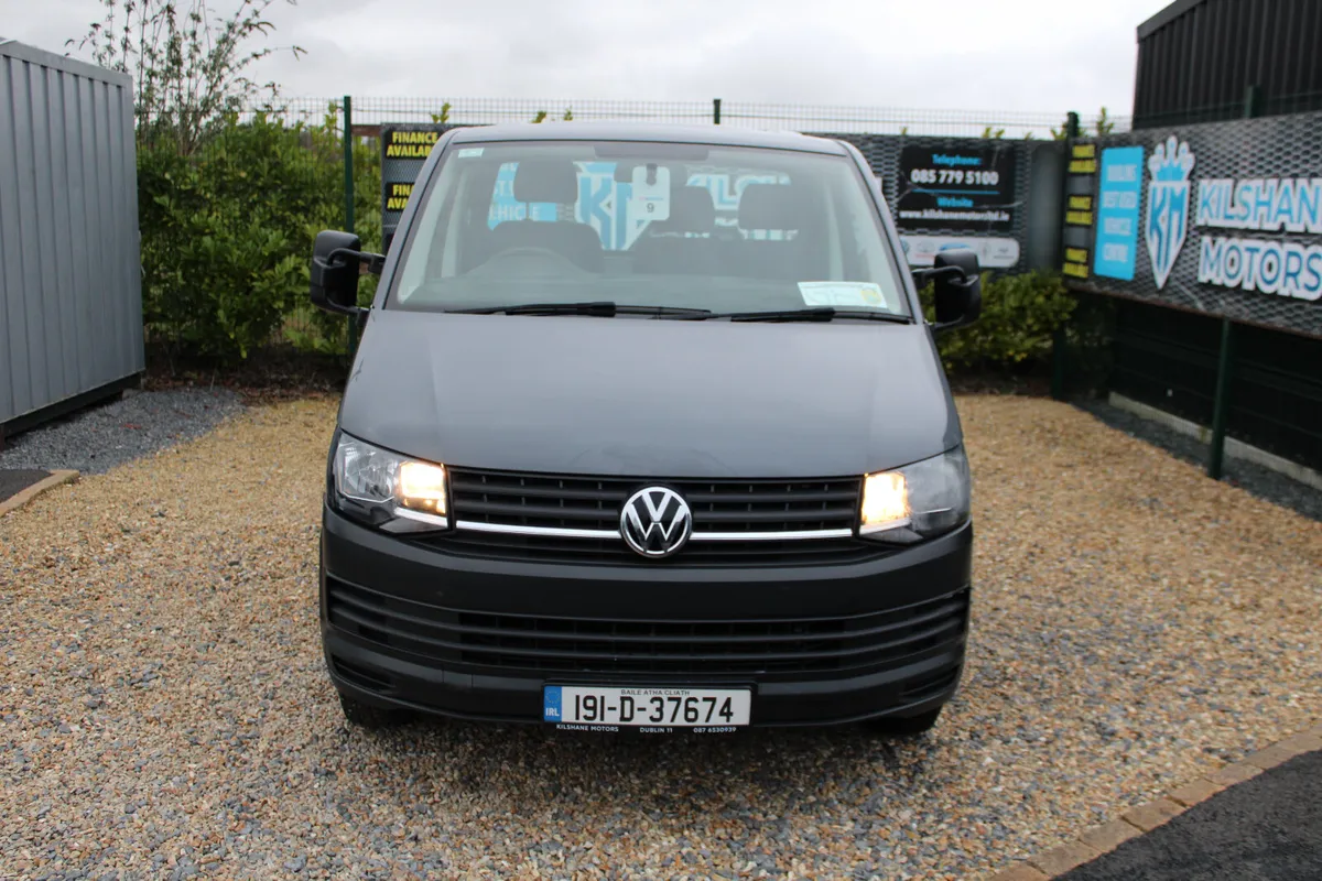 2019, VW Transporter , pickup, A/C - Image 2