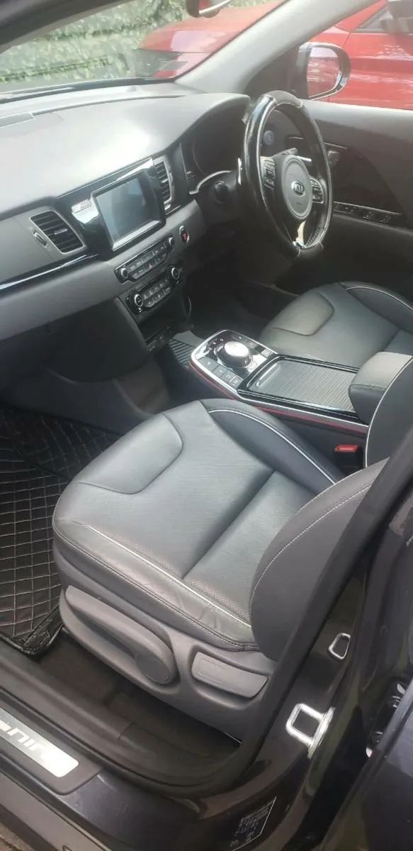 Kia E Niro 64.8KLW 455 klm range - Image 4
