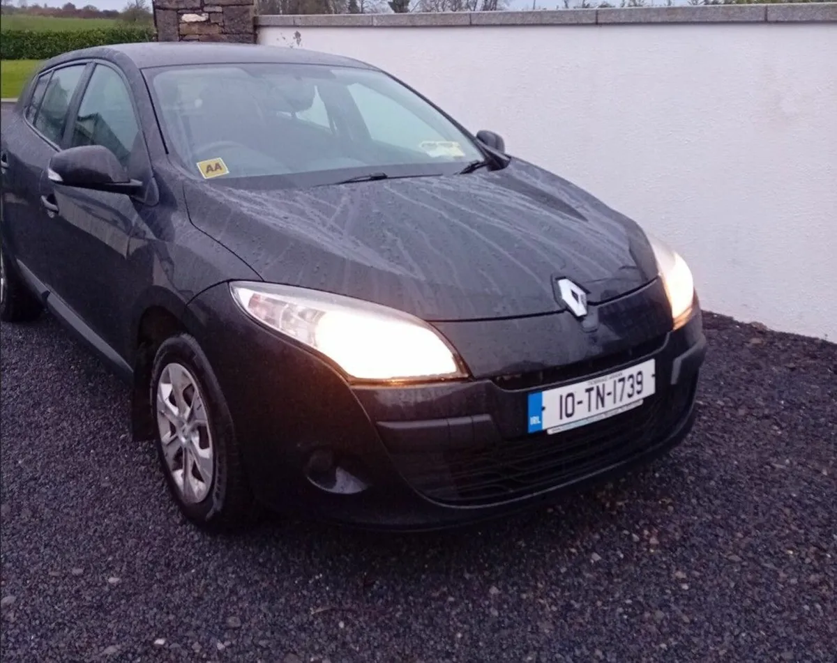 Renault Megane 1 owner from new NCT 02/25