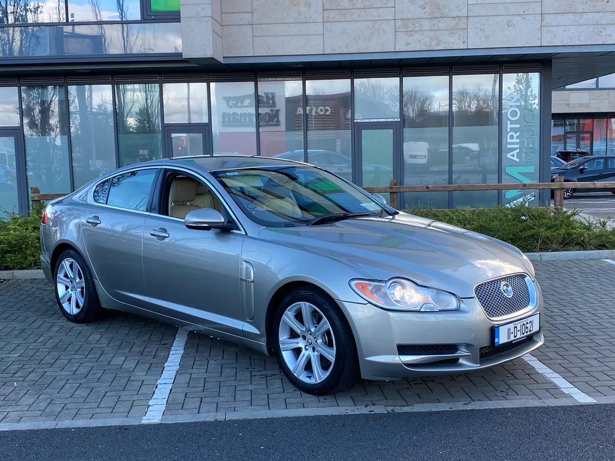 Jaguar XF 3.0D Winter Pack