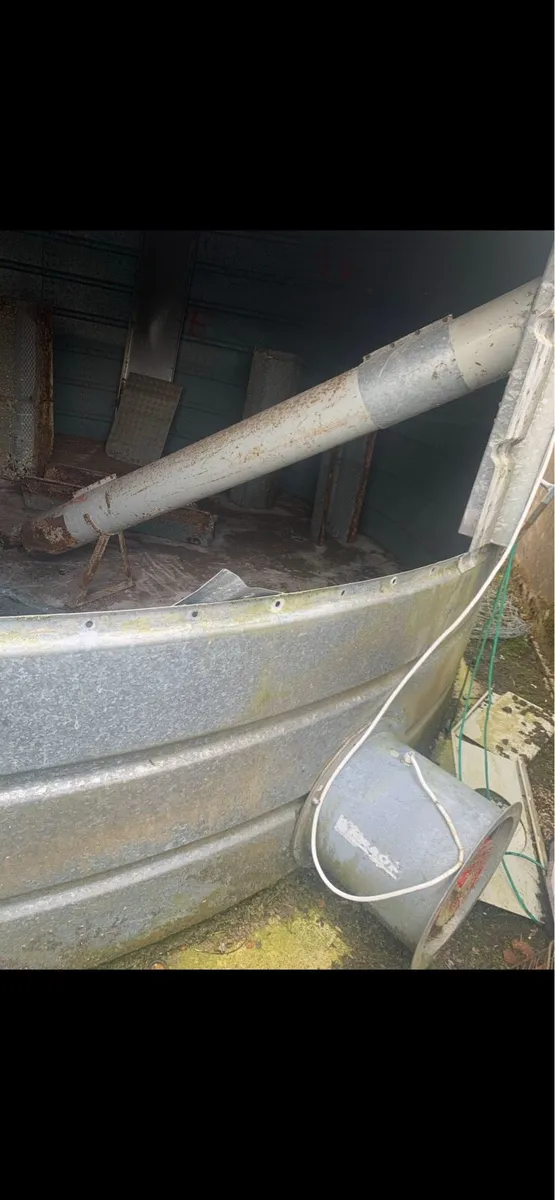 Grain Silo - Image 3