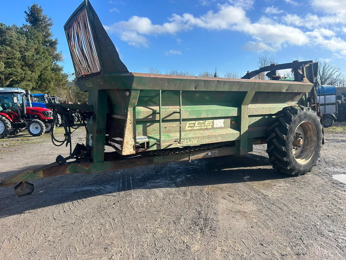 10ton rear discharge spreader - Image 1