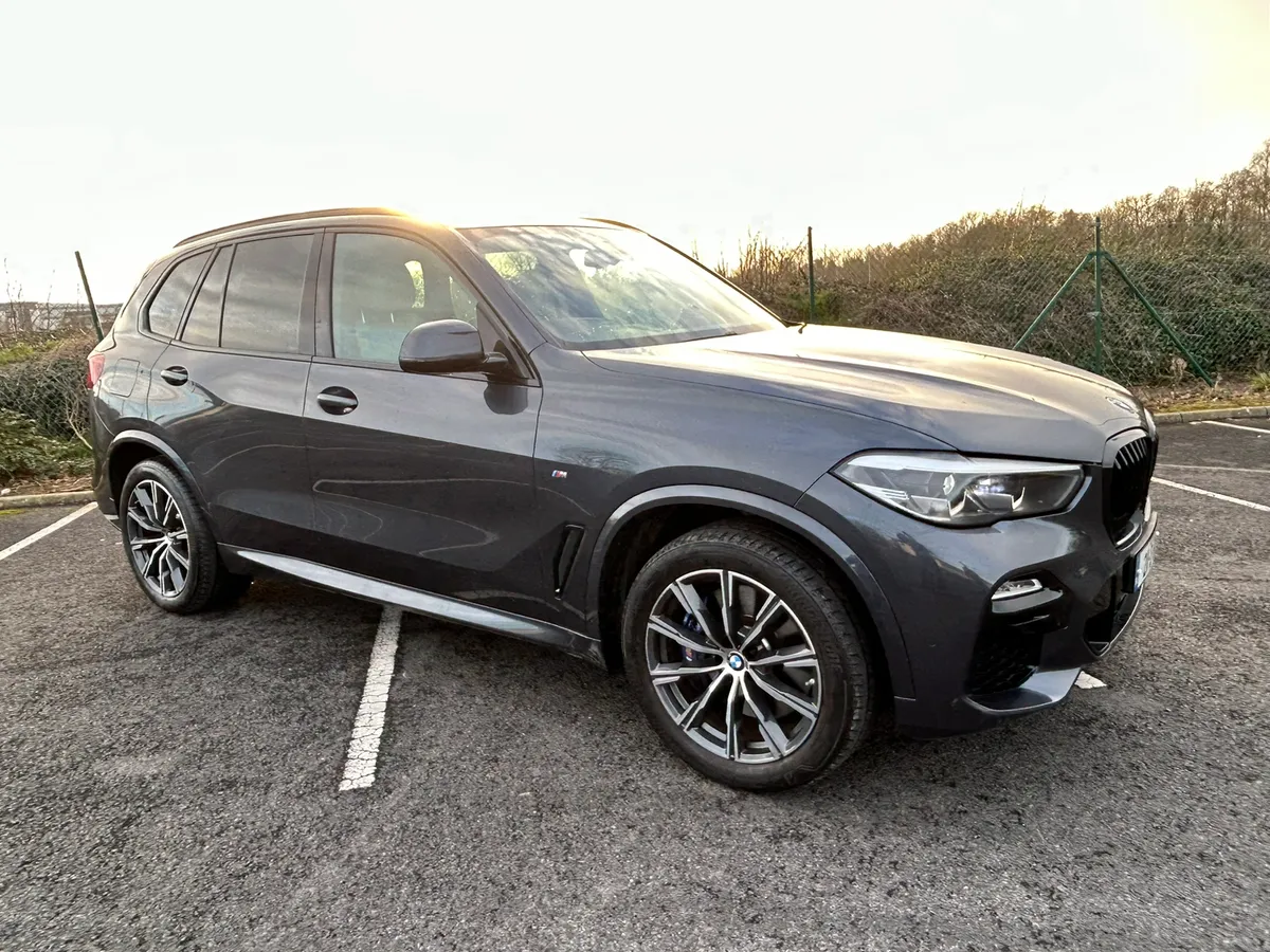 2021 BMW X5 45E M SPORT PHEV - Image 2