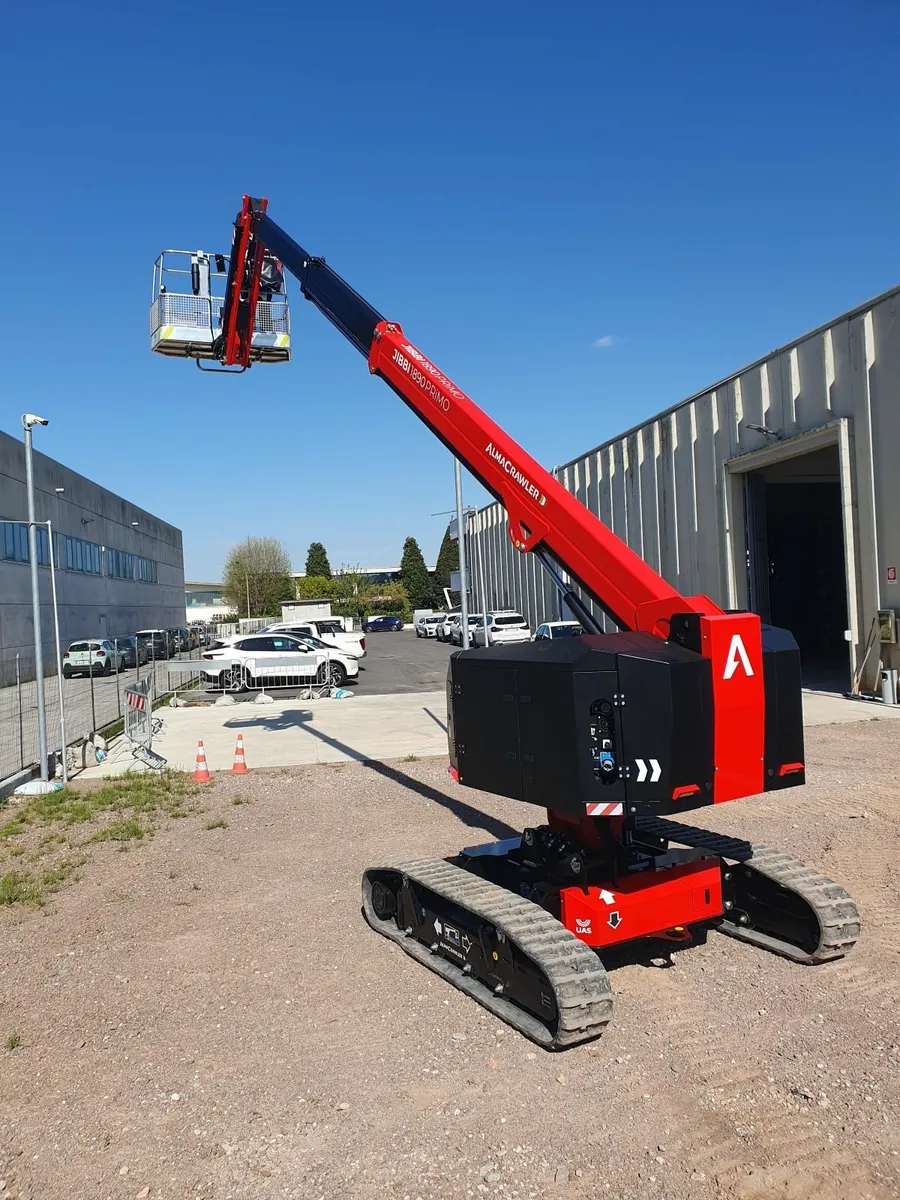 Almac Rough Terrain Tracked Boom and Scissors Lift - Image 1