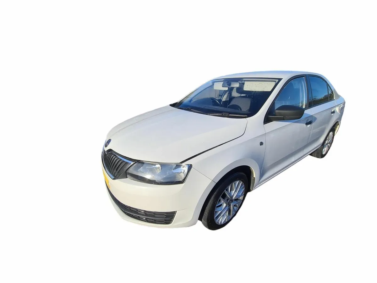 *** 2014 SKODA RAPID 1.6 TDI FOR BREAKING *** - Image 1