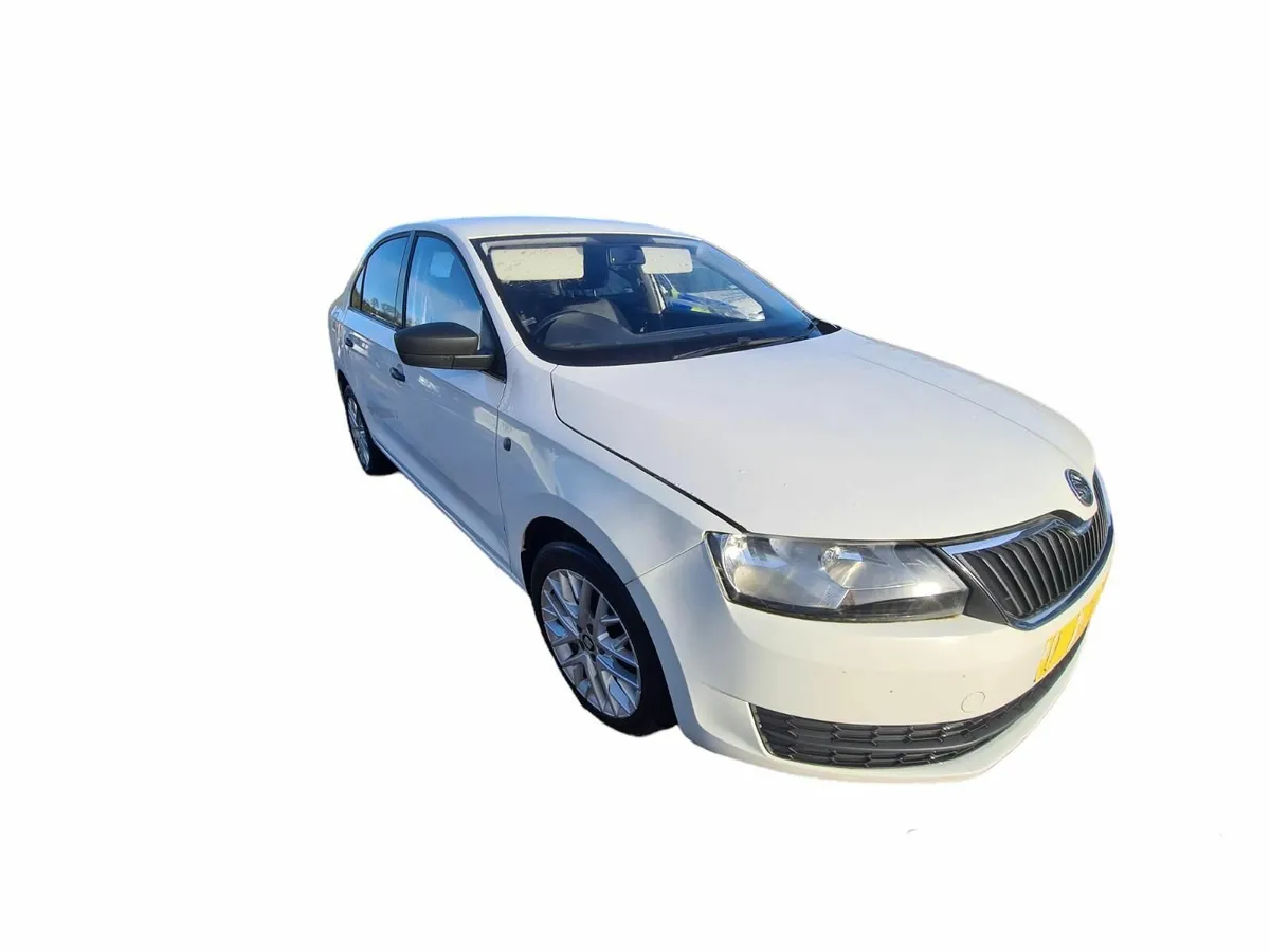 *** 2014 SKODA RAPID 1.6 TDI FOR BREAKING *** - Image 3