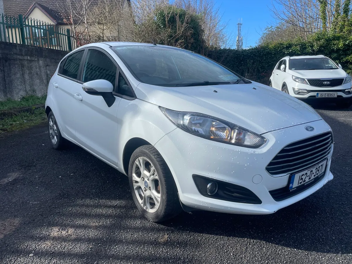 1.2 ZETEC FORD FIESTA NCT TAX LOW KMS - Image 1