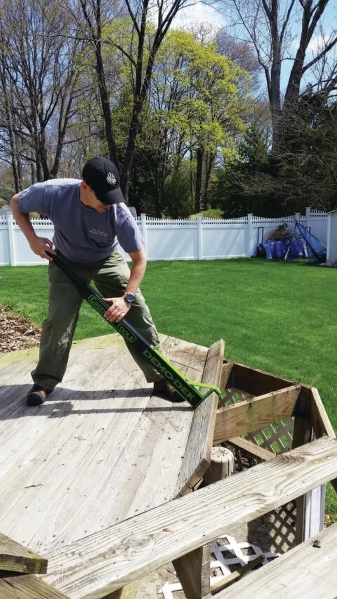 Decking removal service - Image 1