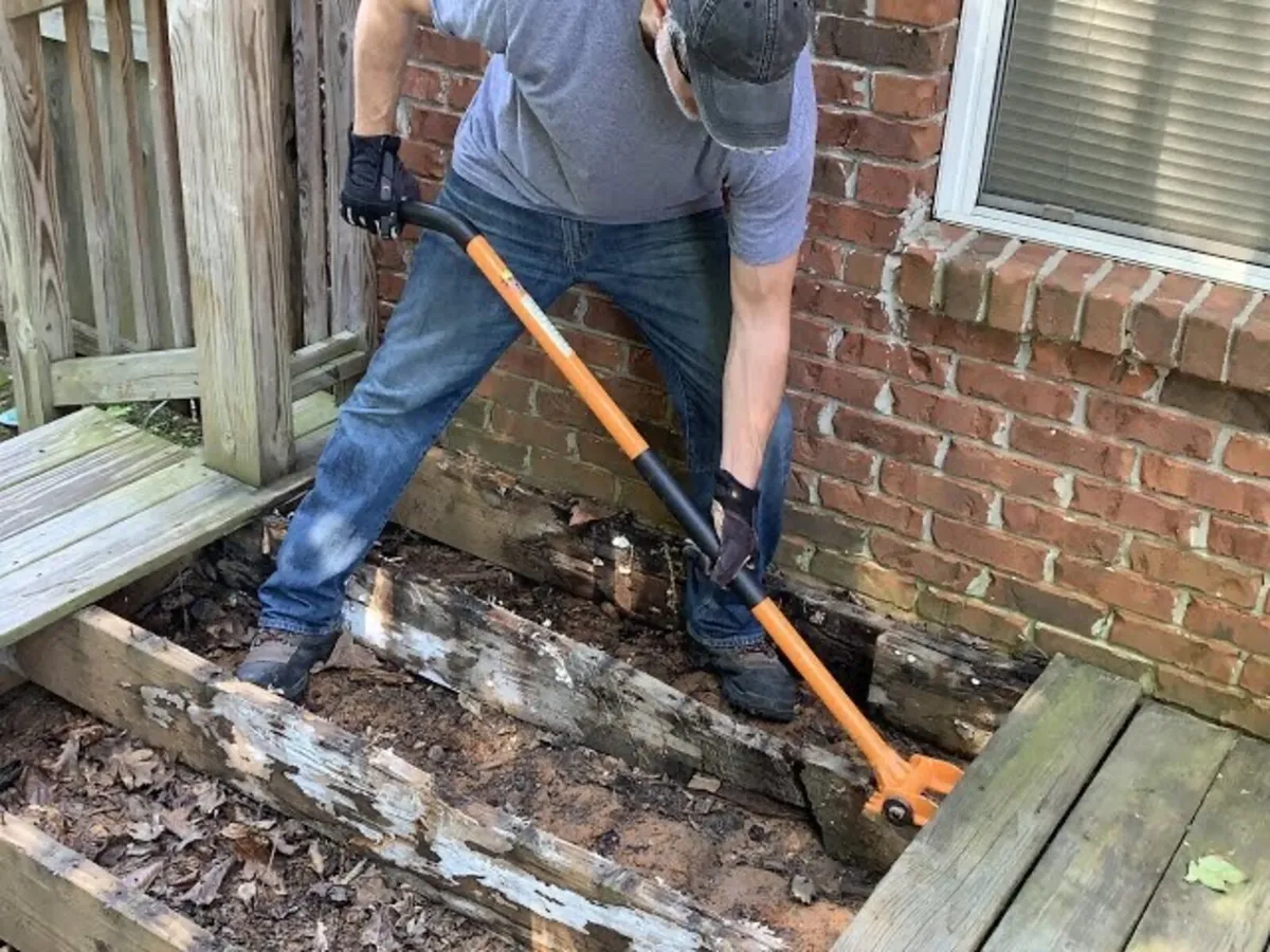 Decking removal service - Image 3