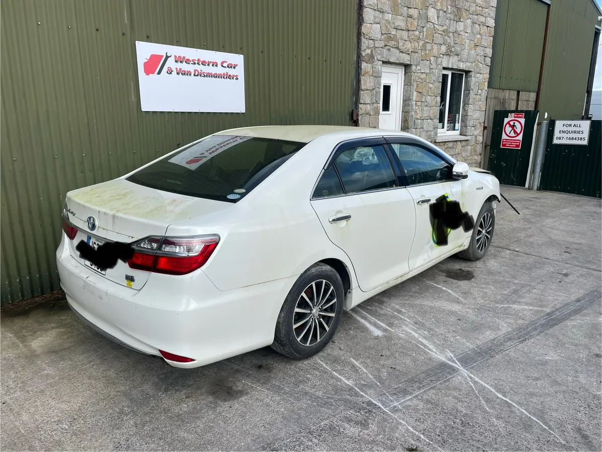 161 Toyota Camry 2.4 petrol for dismantling