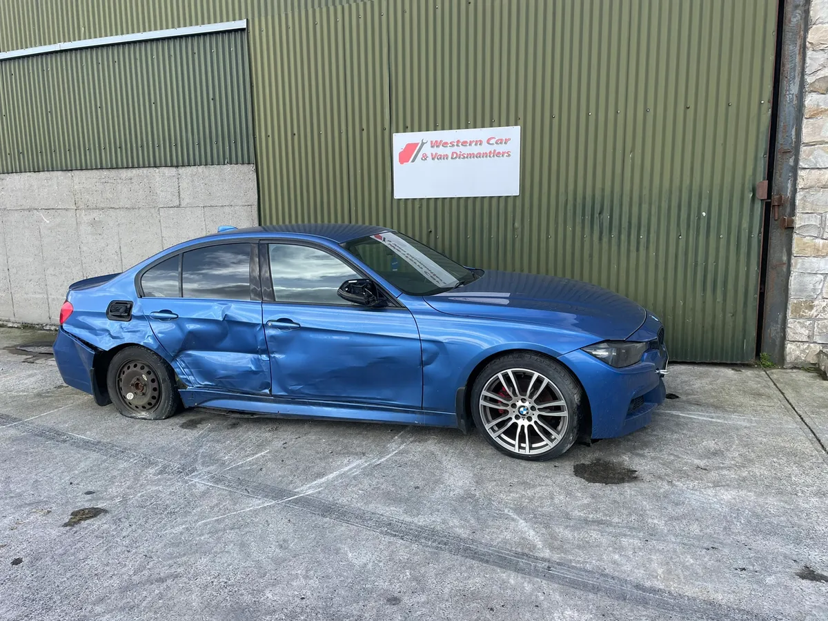 132 bmw 320d auto for dismantling