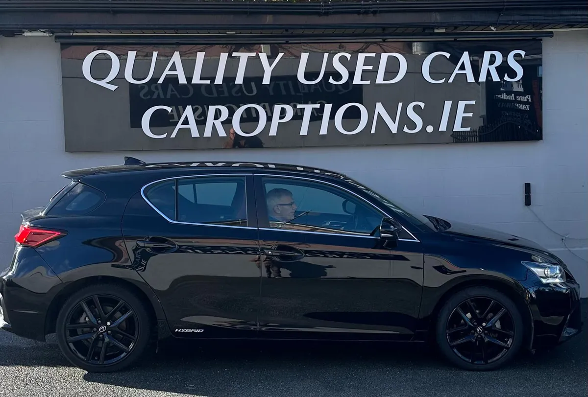 LEXUS CT 200H HYBRID ELECTRIC//12 MONTHS TAX// - Image 1