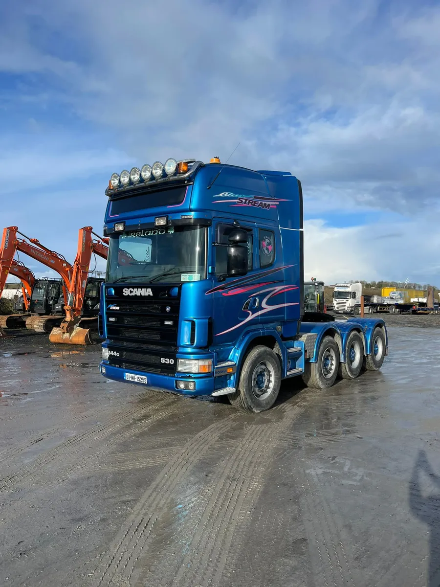 Scania 144-530 8x4 twin steer - Image 1