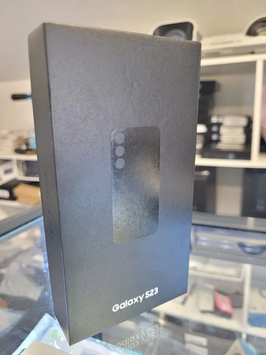 Brand New Sealed Samsung Galaxy S23 5G 128GB Dual Sim Unlocked