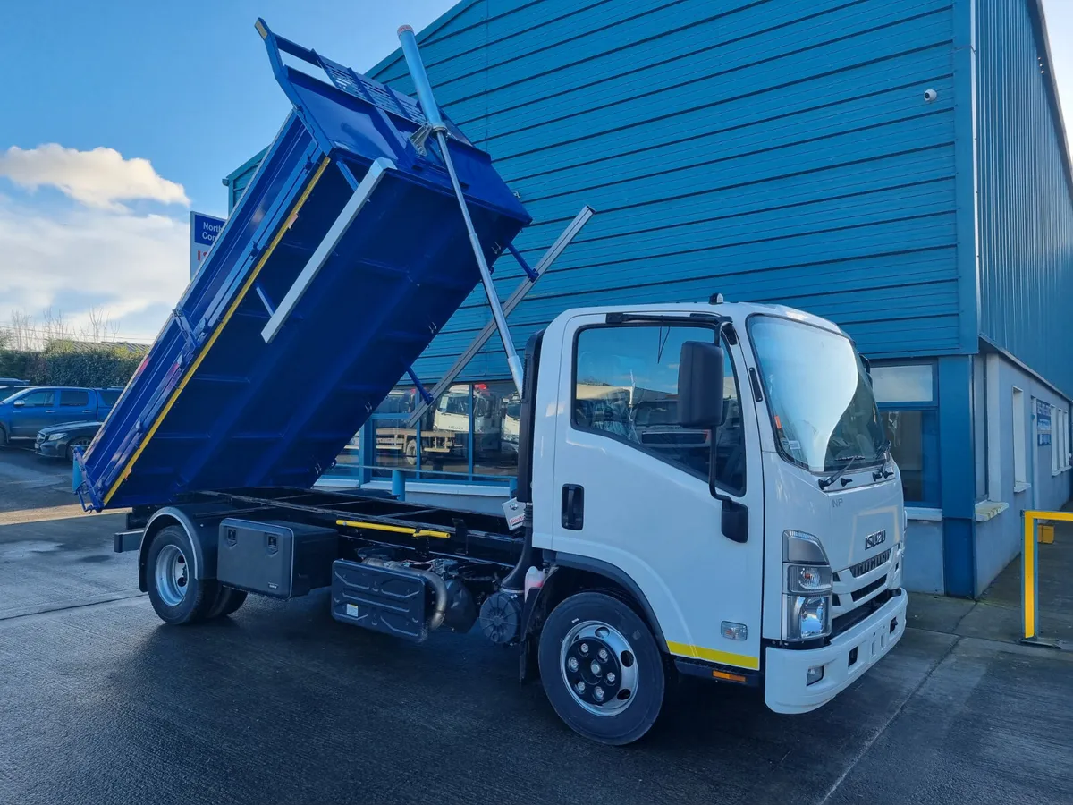 NEW ISUZU NPR TIPPER