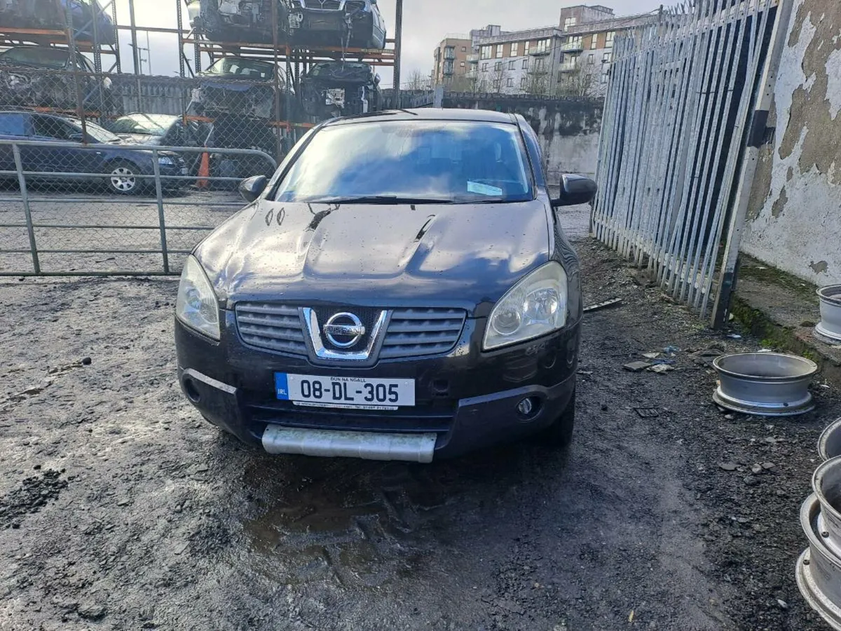 08 nissan qashqai breaking for parts - Image 1