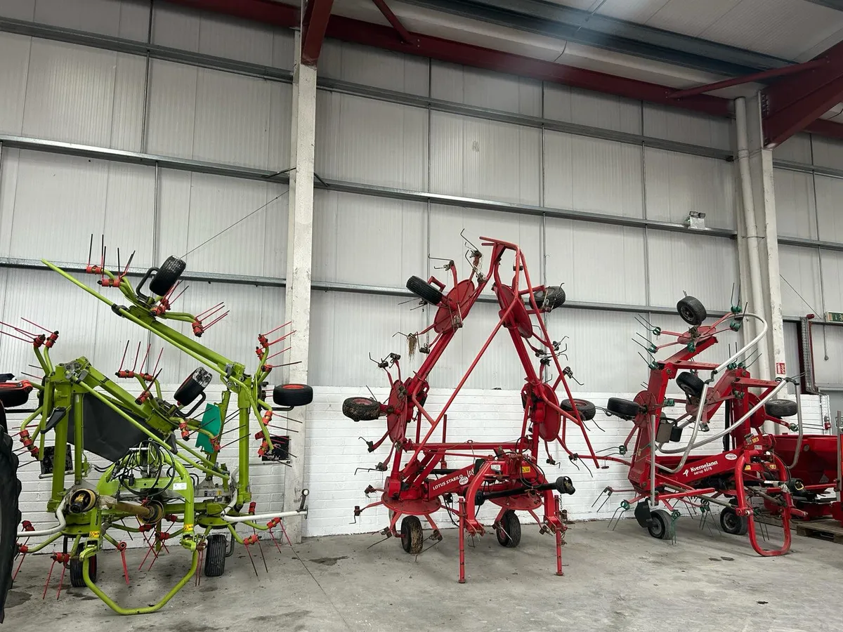 6 Rotor Tedder Sale - Choice of 3! - Image 1