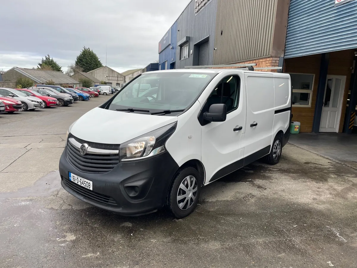 Vauxhall vivaro hot sale 2016 for sale