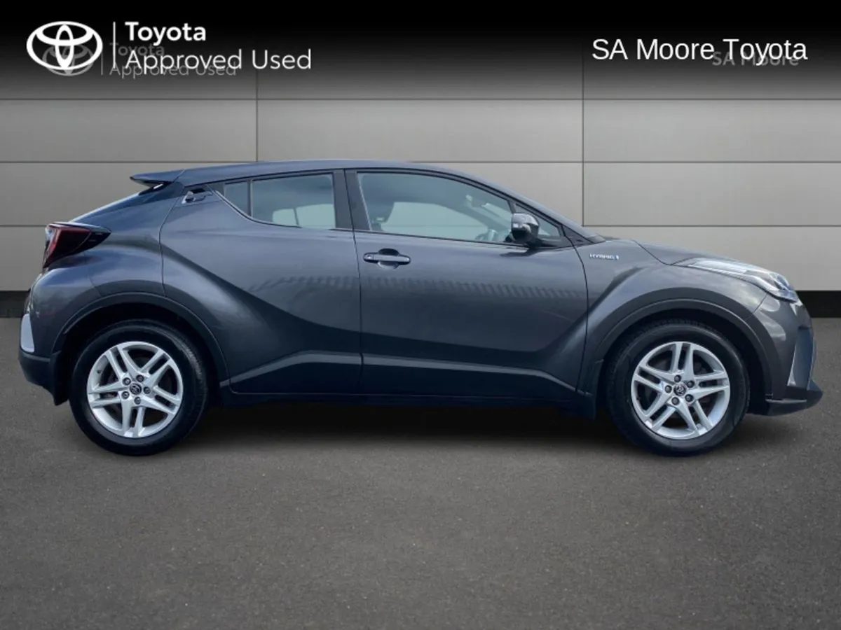 Toyota C-HR Hybrid High Spec Icon Model - Image 3