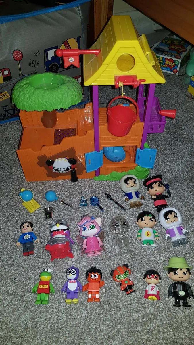 Ryan's world ultimate tree house cheap