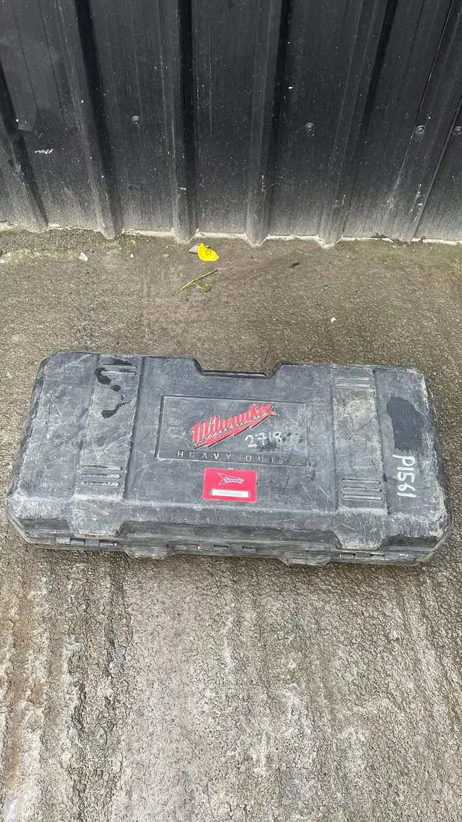 Milwaukee Diamond Core Drill - Image 2