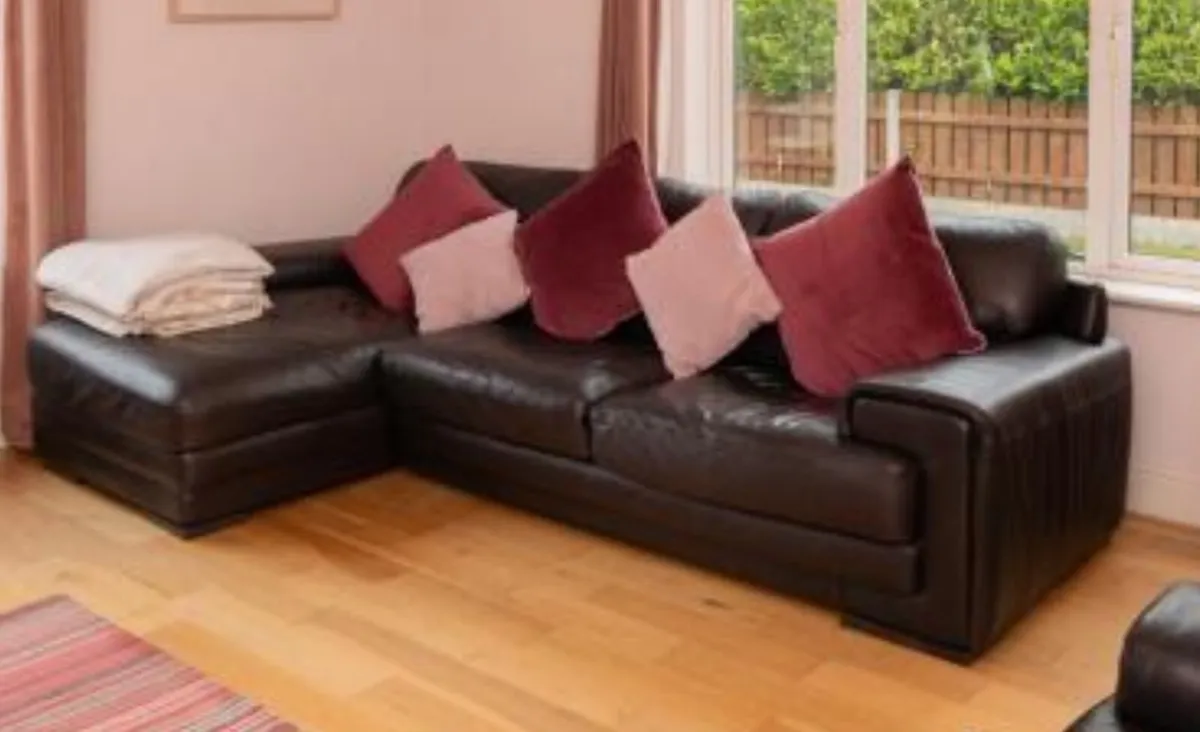 Natuzzi leather Sofa and chair - Image 1