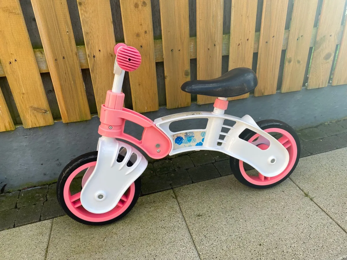 Moovngo 2025 balance bike