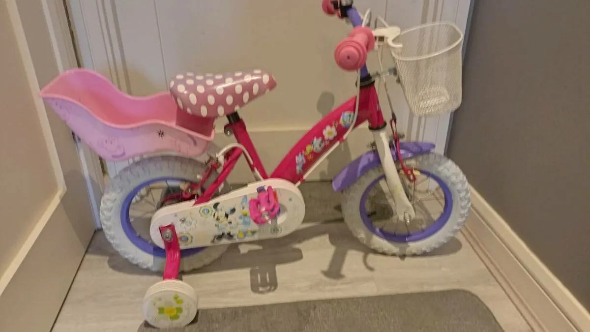 4 yr old bike hot sale size