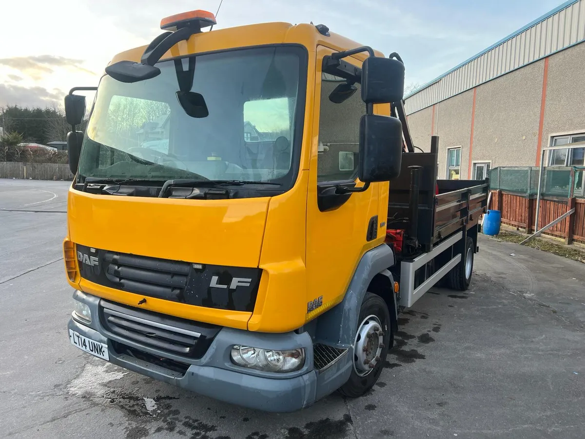 Daf 45/160 Tipper Grab 2014 12 Ton - Image 1