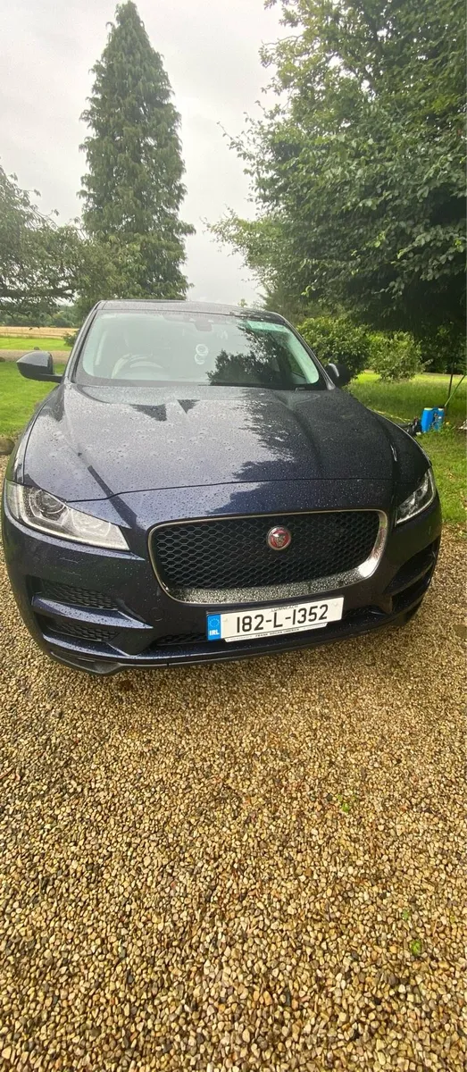 Immaculate 182 Jaguar F Pace