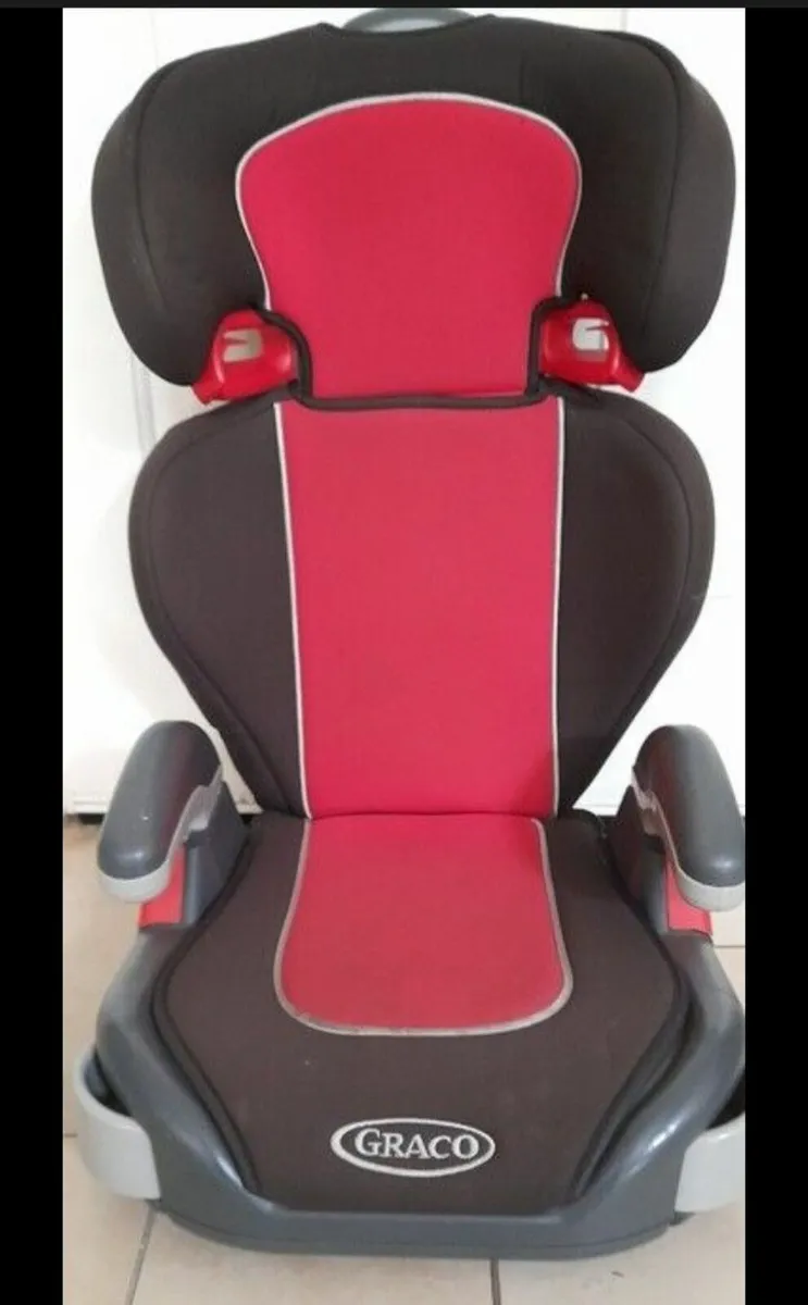 Graco high back booster car seat for sale in Co. Dublin for €32 on DoneDeal