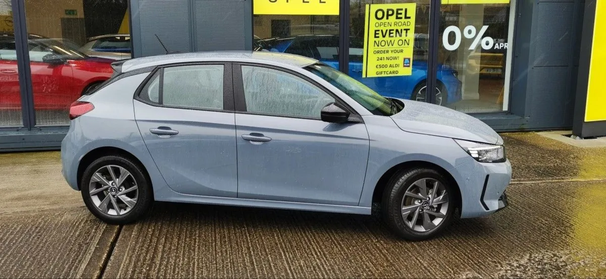2024 Opel Corsa Elegance 1.2i **DEMO SALE - Image 4