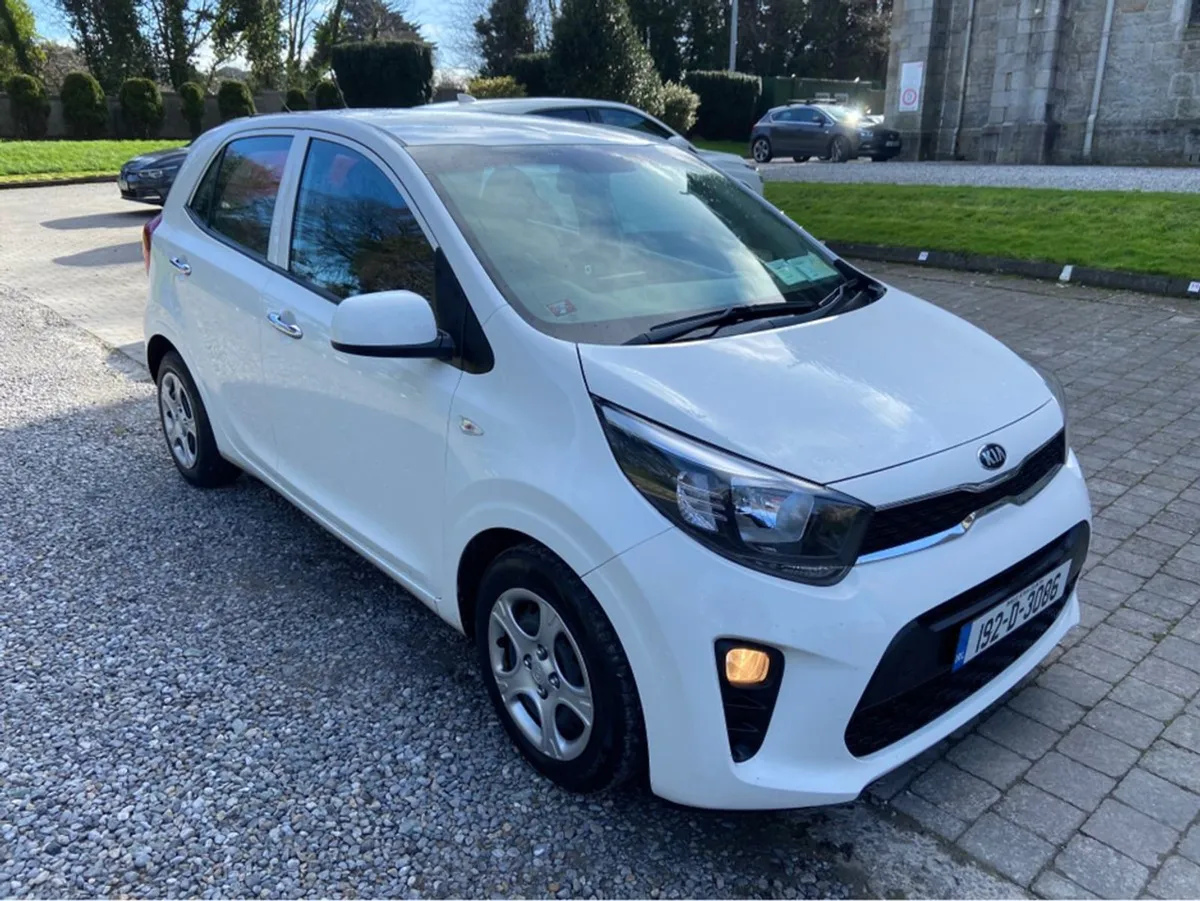 Kia Picanto K1 AT 5DR Automatic // 24 Months Manu