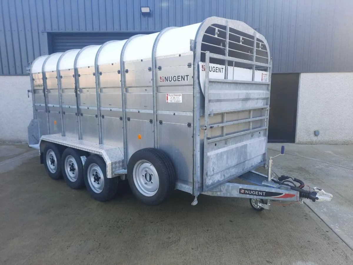 2022 Nugent 14ft livestock trailer with decks