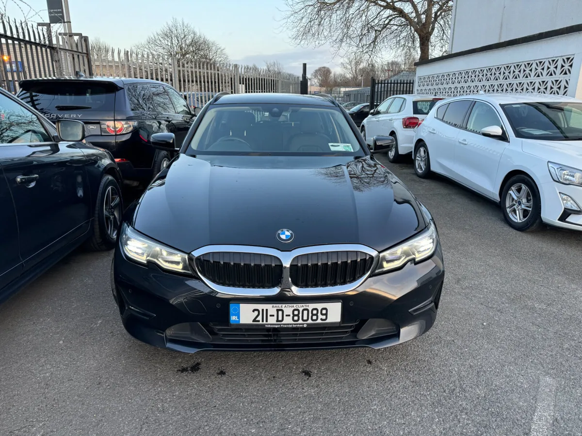 2021 BMW 3-Series  Diesel Automatic - Image 4