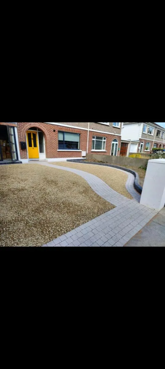 Paving&Landscaping&Artificial Grass&Tilling - Image 3
